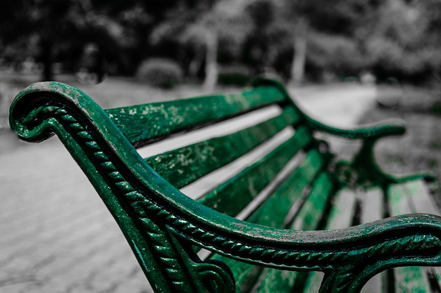 park-bench-338429_640